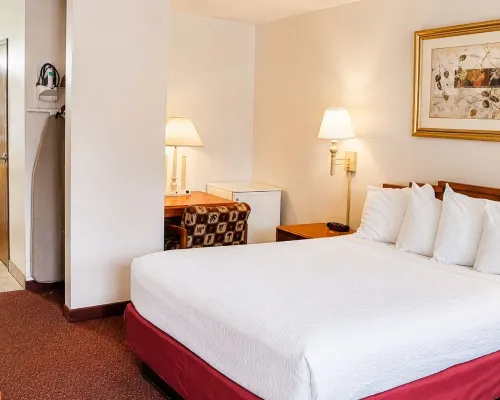 Magnuson Hotel Manitou Springs Hotels in Manitou Springs