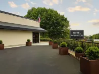 The Hotel Arlington Hotels near Abner Cloud House