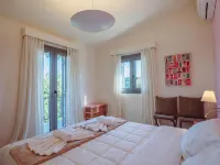 Villa Filokalia with Exceptional View - Happy Rentals Hotels in Kastro Killinis