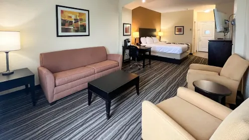 La Quinta Inn & Suites by Wyndham Slidell North Shore - Pools