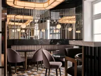 The Crown Krakow - Handwritten Collection - Baarit