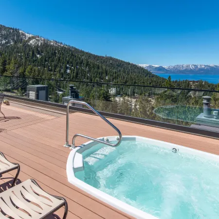 Holiday Inn Club Vacations TAHOE RIDGE RESORT by IHG