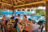 Beach House, Waterfront, Sombrero Beach, Florida Keys Rental, Private Pool, Dock
