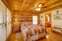 Smoky Mountain Vacation Rental w/ Large Deck! - 3-stjärniga