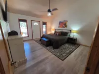 Welcome to Cozy Doo's Casa -A Warm, Woodsy Getaway in Angel Fire, NM - 4-Star