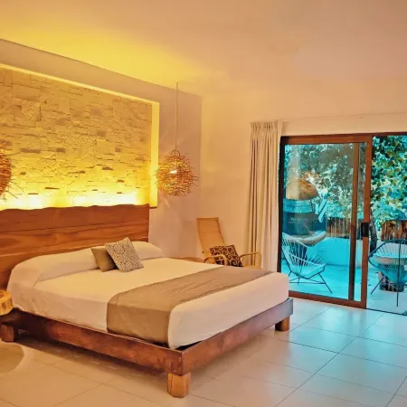 Niik Tulum