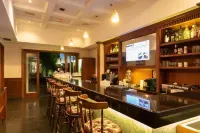 Altos de Guemes Hotel - С баром