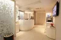 Hotel Pop Guri - Bintang 2