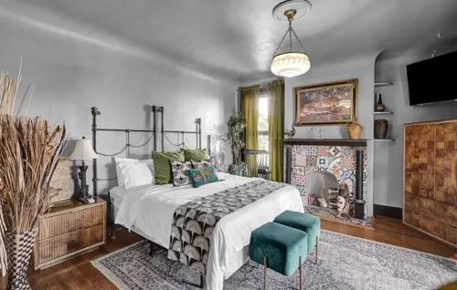 Stylish 1Br Apt, Downtown Free Parking - Parvekkeita