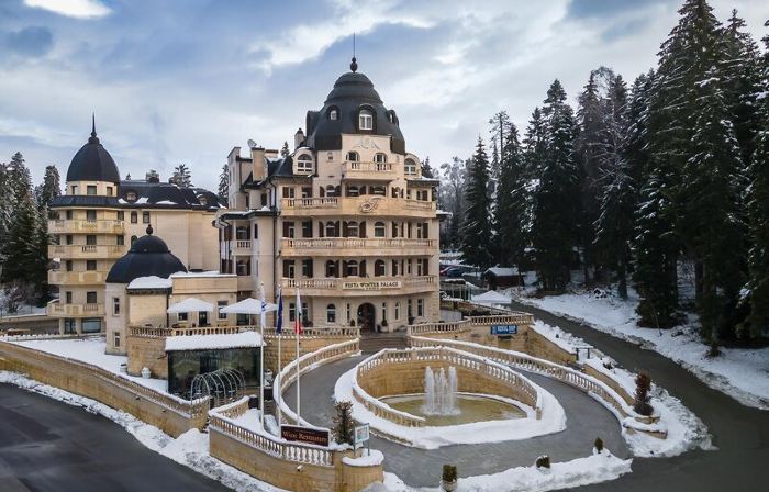 Festa Winter Palace Hotel