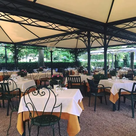 Hotel Ristorante Vecchia Riva