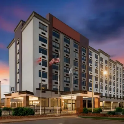 Holiday Inn Express & Suites WASHINGTON DC -  NOMA by IHG Hotels near Benning Road Metro Station