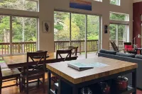 Girdwood Lodge w/ Sauna, Near Alyeska Resort - Bungalows