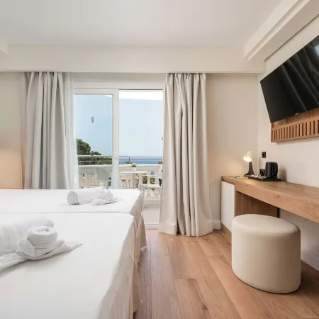Welikehotel Triton Beach