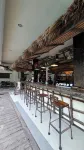 Bugana Beach and Dive Resort - bar