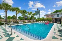 The Starlight Motor Inn - Pool