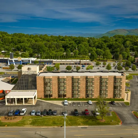 DoubleTree by Hilton Hotel Johnson City