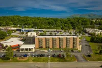 DoubleTree by Hilton Hotel Johnson City - 4-Star