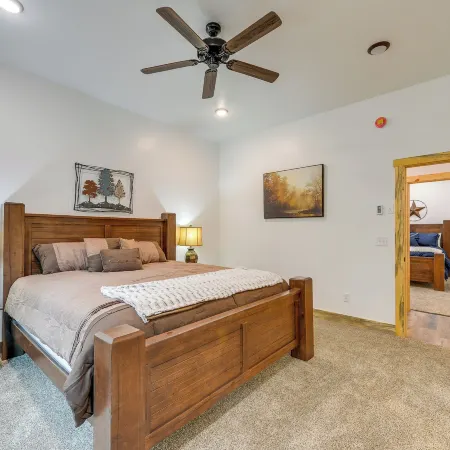 Mountain Retreat By the River: Star Valley Getaway