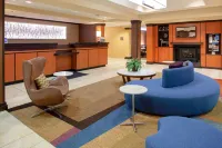 Fairfield Inn & Suites Seymour - Parking