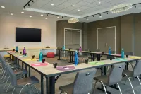 Aloft Trophy Club Westlake - parking