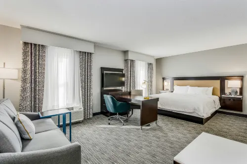 Hampton Inn & Suites Mobile-Downtown Historic District - 2-Star