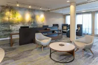 Courtyard Milwaukee Airport - Servicios de Traslado