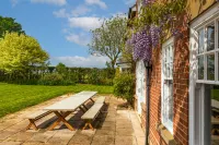 Port Hill House with Heated Outdoor Pool - 2-Star