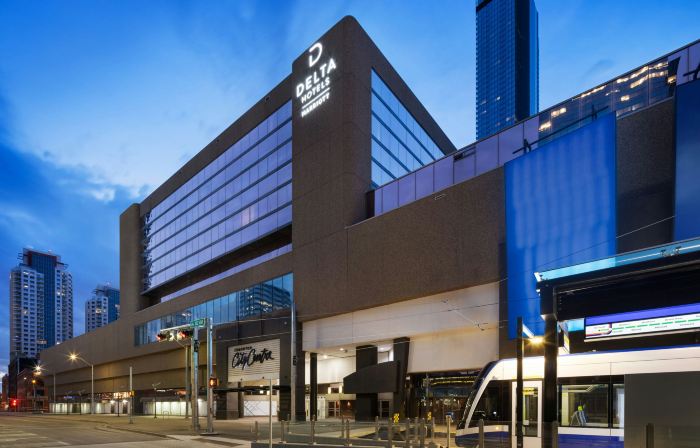 Delta Hotels Edmonton Centre Suites