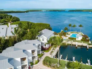 Islander Resort