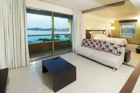 Holiday Inn Express TUXPAN by IHG - 3-Star