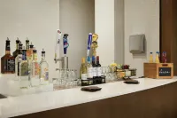 Embassy Suites by Hilton Akron Canton Airport - bar