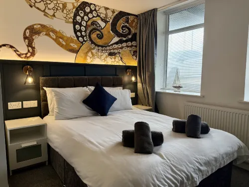Luxury, disabled friendly 3 bedroom apartment - 2 Yıldız