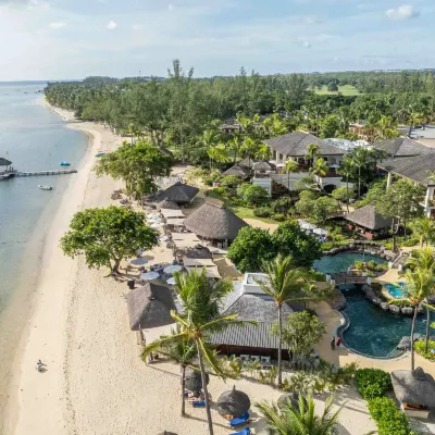 Hilton Mauritius Resort & Spa Hotels near Flic En Flac Beach