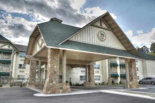 Lodge at Five Oaks Pigeon Forge - Sevierville - 3-Star