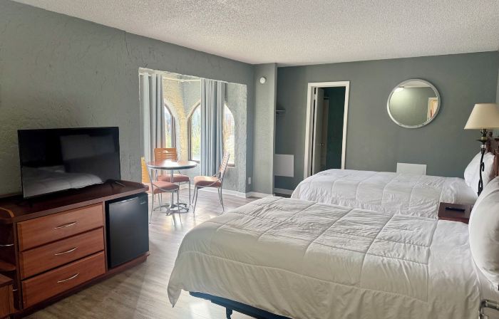 Ocean 12 Beach Hotel