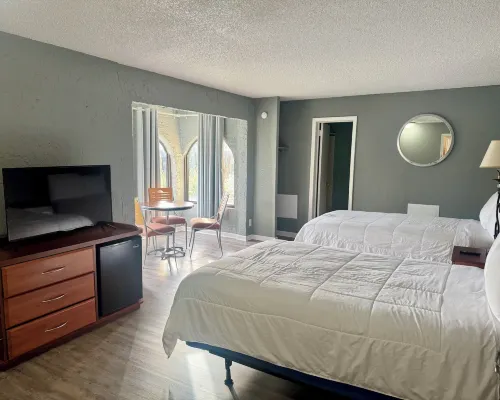 Ocean 12 Beach Hotel Hotels near Myrtle Waves