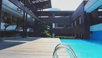 Hotel Asri Sumedang - Pools