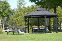 Calabogie Motor Inn Hotels in Calabogie