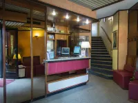 هوتل أكورسو Hotels near كيو تي أوتو