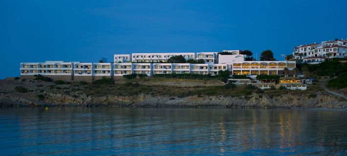 Beach Club Menorca Hotels in Menorca