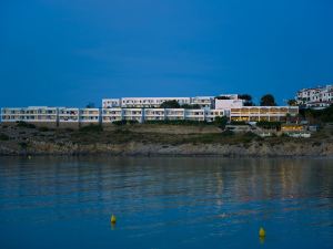 Aparthotel Beach Club