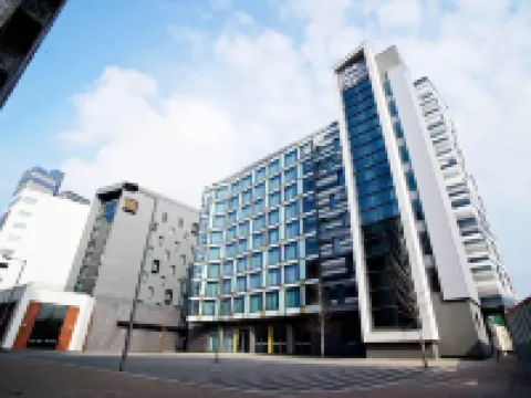Holiday Inn Express MANCHESTER CITY CENTRE - ARENA by IHG Hotels near National Football Museum