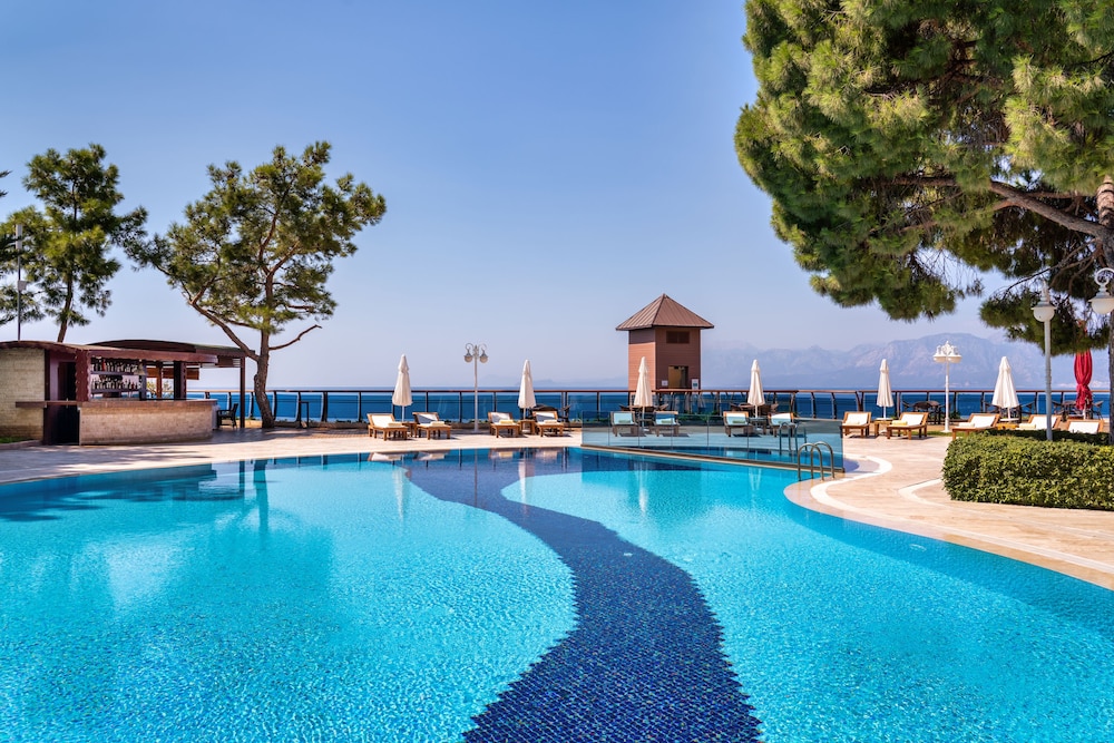 Antalya Hotel Resort and Spa