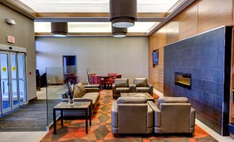 Radisson Hotel & Suites Fort McMurray