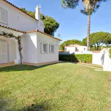 Charming Villa, Private Pool, Walking Distance to Centre, Free AC & Wifi Hotel Exterior