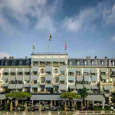 Hotel des Trois Couronnes Hotel Exterior