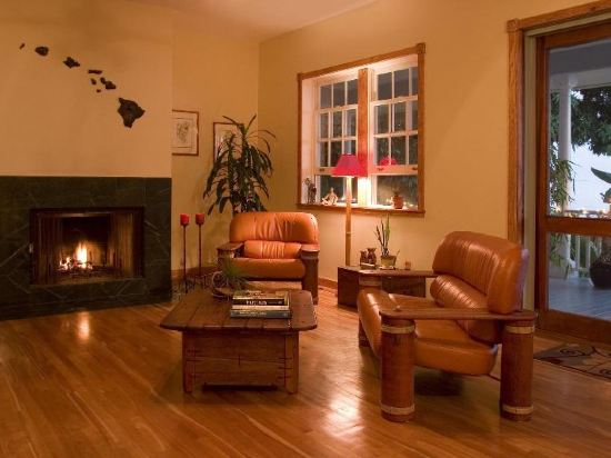 KaAwaloa Plantation Bed  Breakfast