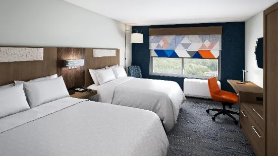 Holiday Inn Express & Suites Dry Ridge