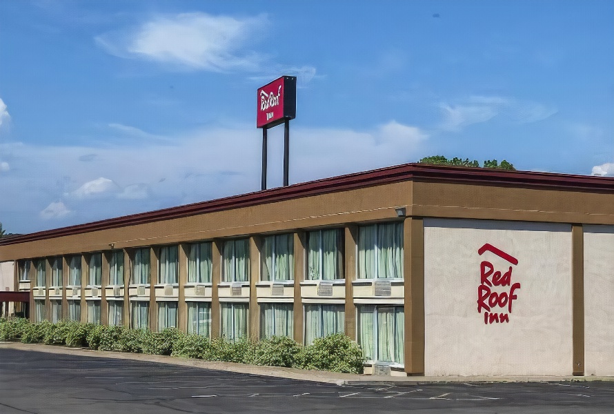 Red Roof Inn Cortland